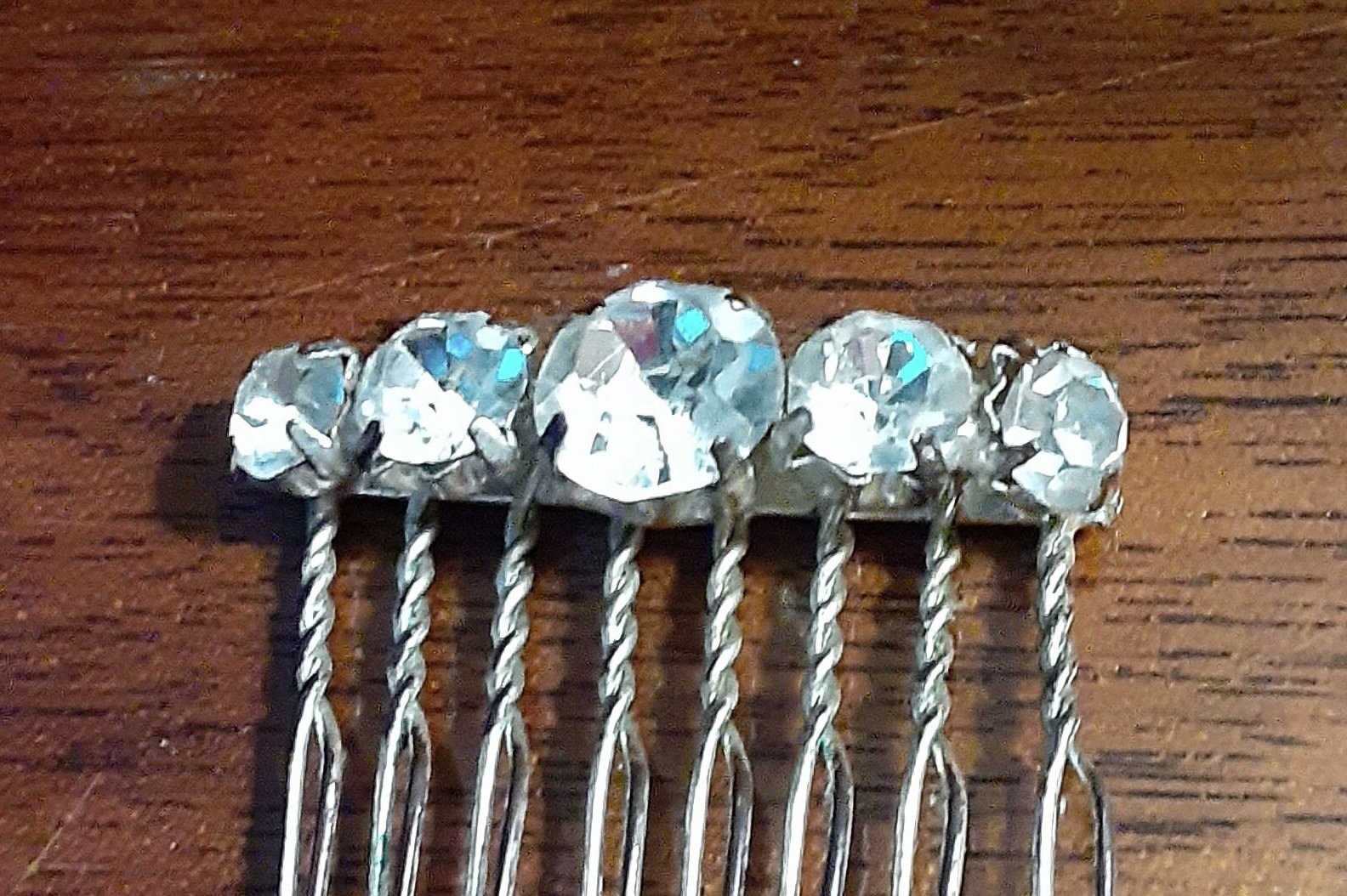 Vintage Rhinestone Hair Comb: Silver Tone Wedding Hair 
