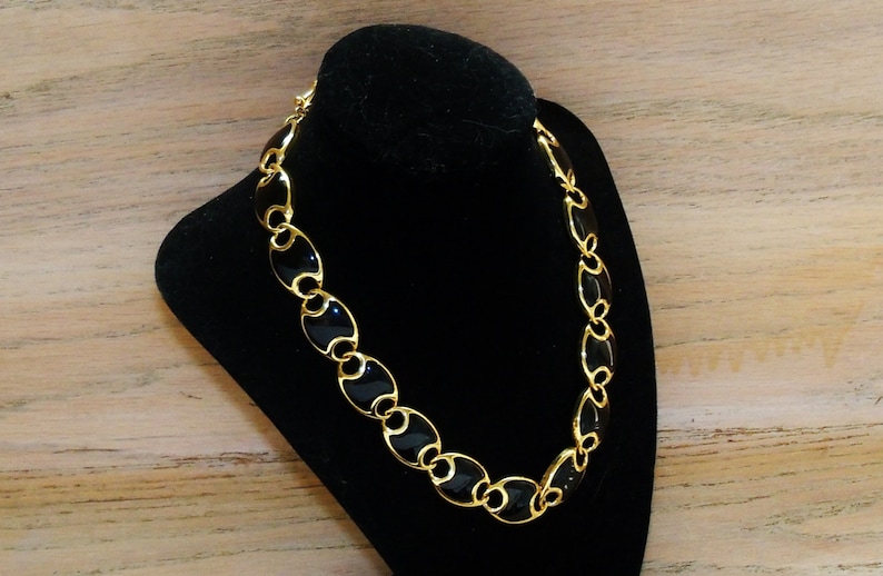 Necklace Black and Gold Links Mid Century Minimalist Toggle Clasp Vintage Jewelry Wedding Bridal Party Prom Vendimia Collar