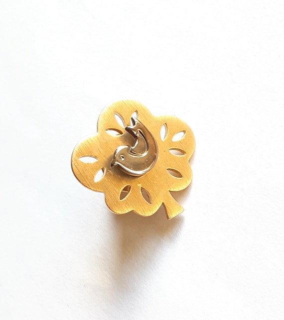 Vintage Avon Christmas Pin: Gold Partridge in Pea… - image 2