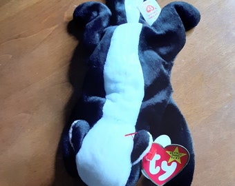 TY Beanie Babies Stinky the Skunk Born February 13, 1995 No Style Number Vintage Collectible Plush Toys Yours, Occasionally