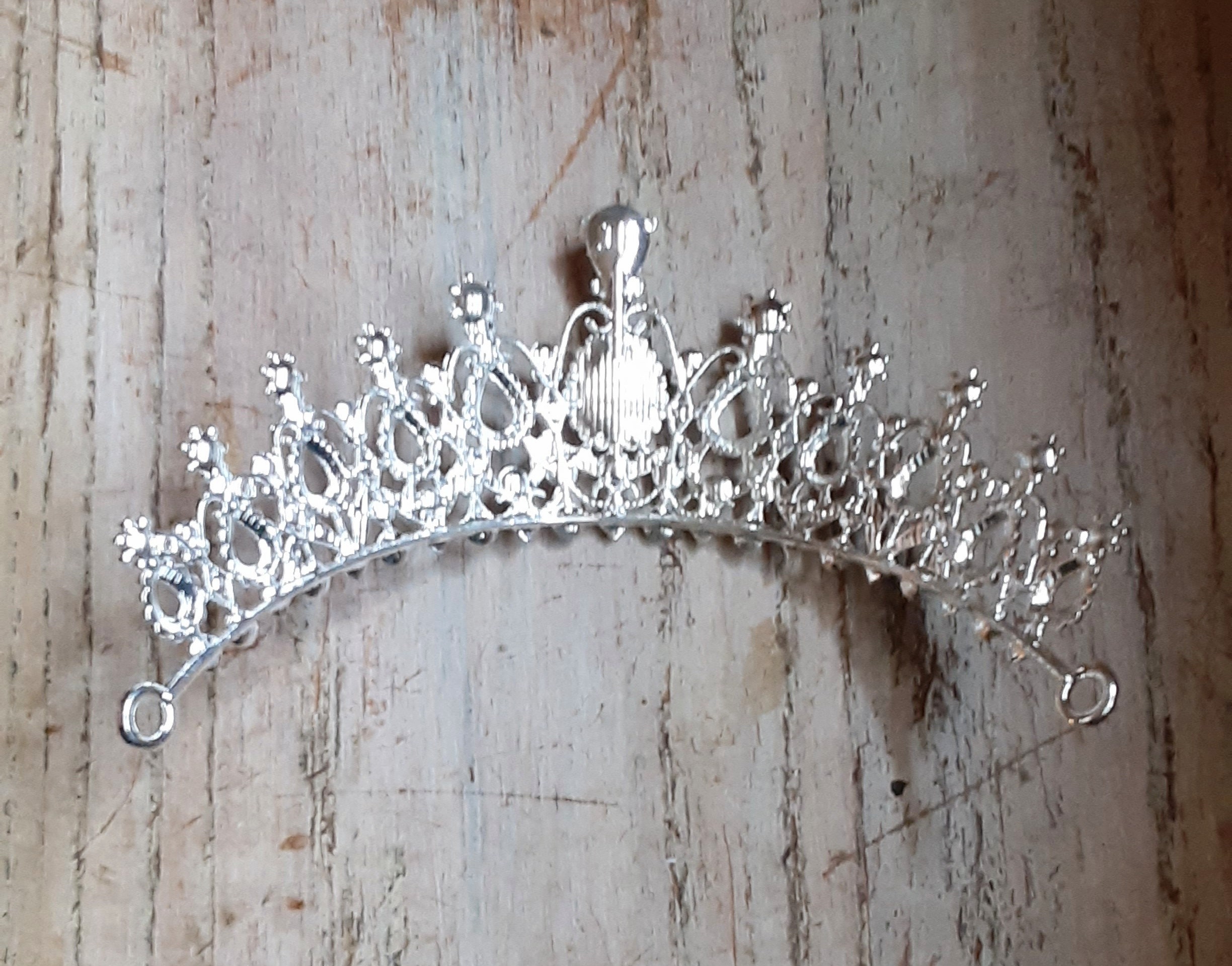 Vintage Rhinestone Tiara: Silver Tone Wedding, Prom, Cosplay 