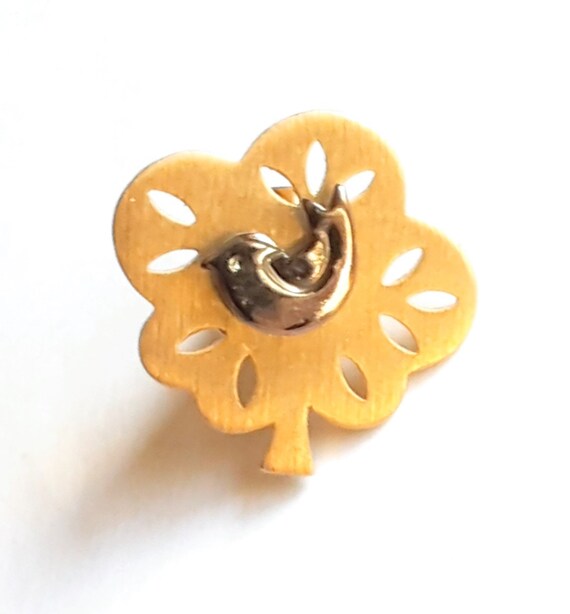 Vintage Avon Christmas Pin: Gold Partridge in Pea… - image 4