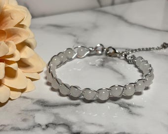 Handmade White Jade Beaded Bracelet – Twisted Wire, Adjustable Length