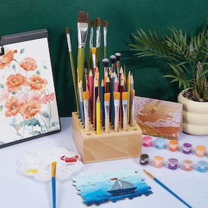 Organizador de madera para pinceles y bolígrafos, soporte de escritorio con múltiples orificios, para herramientas de arte, oficina y maquillaje.