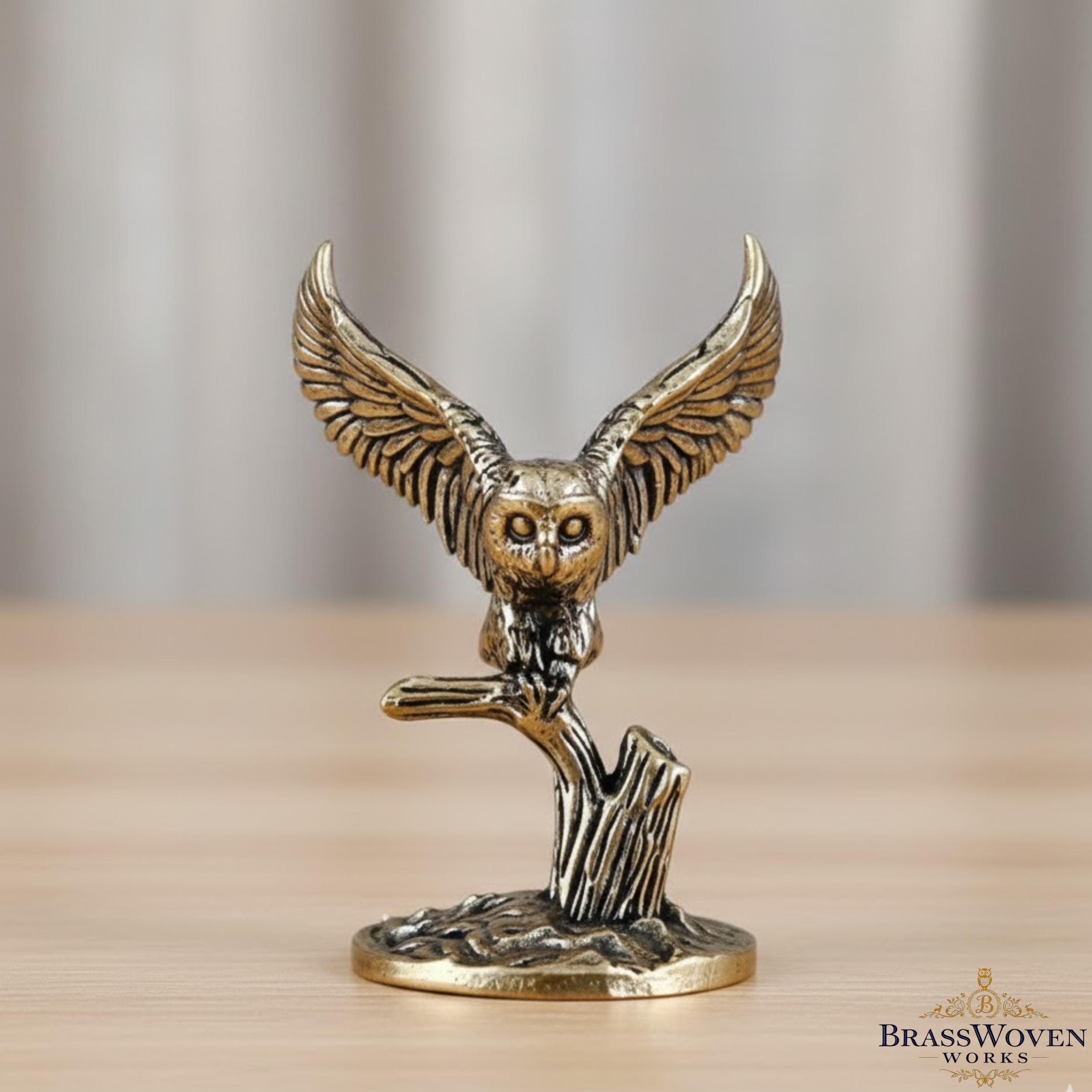 Solid Brass Owl Miniature Figurine Retro Copper Animal Sculpture Handmade Desktop Ornament Tea Pet H