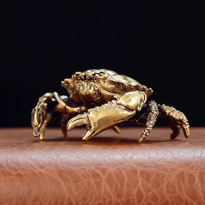 Brass Crab Desk Tea Pet Ornament With Storage Vintage Bronze Figurine Rustic Goblincore Dark Academia Collectible Sculpture Nautical Decor