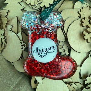 Personalized Resin Christmas Ornament 2025 – Custom Photo Family Ornament, Unique Gift, Handmade Resin Keepsake,  Xmas Gift, Xmas Tree Decor