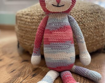 Juguete de gato de ganchillo hecho a mano – Peluche amigurumi