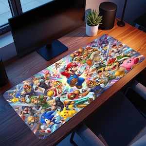 Peut inclure: Un tapis de bureau rectangulaire présentant une illustration colorée et dynamique de divers personnages de jeux vidéo, dont Mario, Sonic, Pikachu, Link, Kirby et Bowser, disposés autour d'un éclat de lumière central très lumineux.