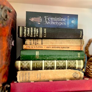Feminine Archetypes Oracle Card Deck • Jungian Shadow Work, Divine Feminine & Goddess Cards image 6
