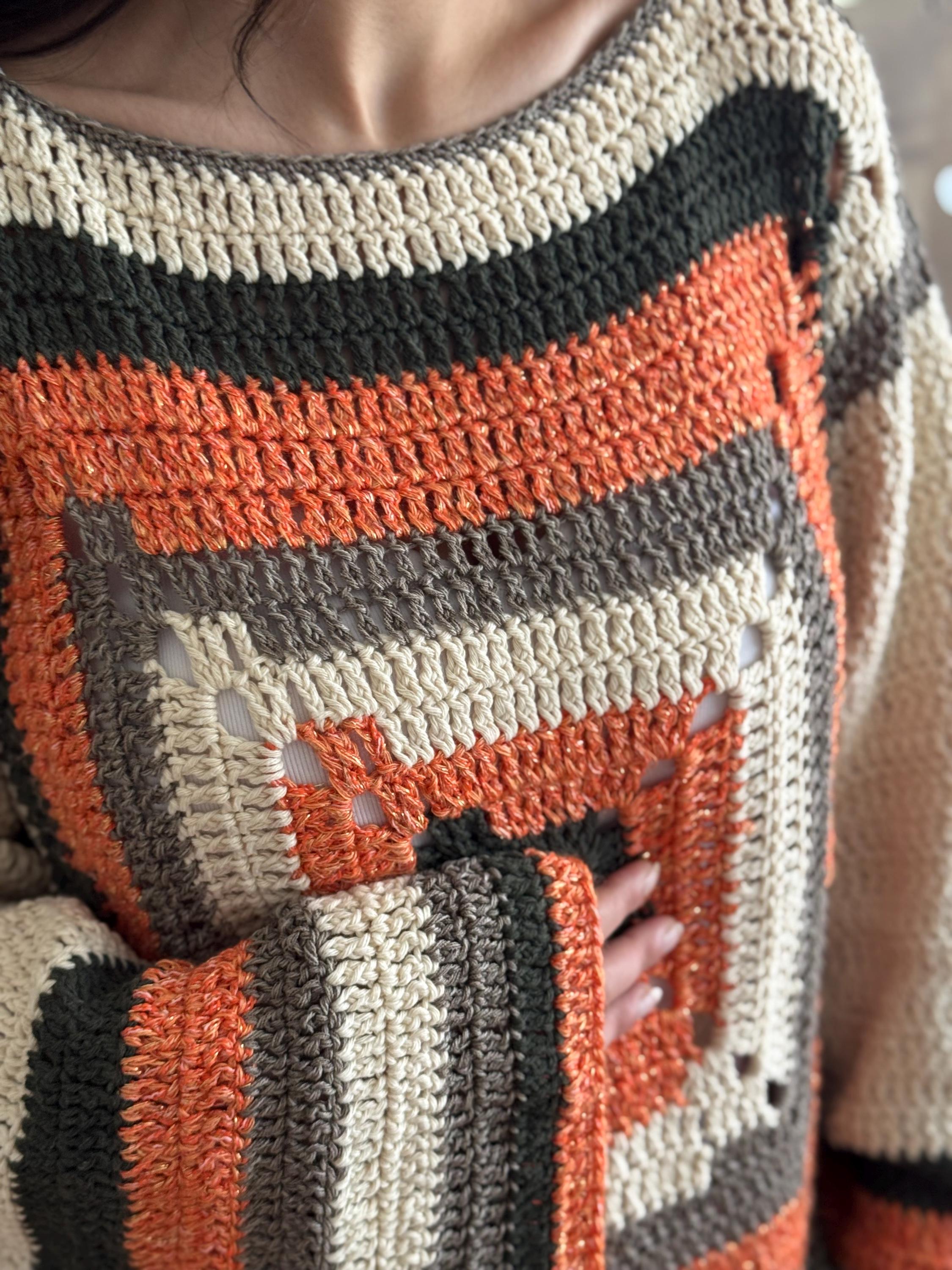 手作りのマルチカラークロシェセーター：ボヘミアン風長袖グランマ