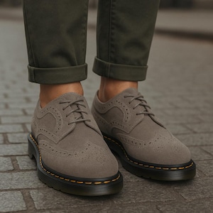Frye Wingtip Oxfords - Etsy display picture 3