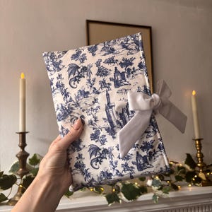 Handmade Padded Dragon Book Sleeve: Book Protector with Tie