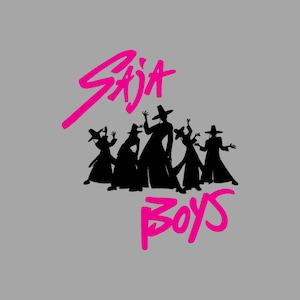 Puede incluir: Un fondo gris con las palabras "Saja Boys" en rosa brillante. La palabra "Saja" está escrita en una fuente estilizada sobre una silueta de siete figuras que llevan sombreros y abrigos largos. La palabra "Boys" está escrita debajo.