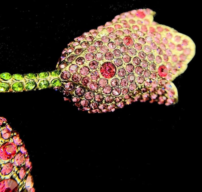 HEIDI DAUS Crystal Tulip Necklace Green & Pink Crystals NWOT image 3
