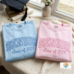 Embroidered Gingham Senior Applique Sweatshirt Class of 2027, Personalized Graduation Crewneck, Custom Name Sleeve, Patchwork Senior Gift