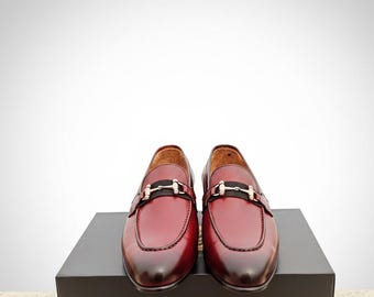 Handmade Leather Loafers: Classic Men's Slip-On Dress Shoes