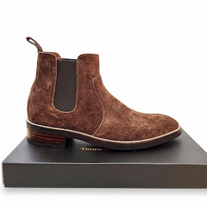 Handmade Suede Leather Boots: Artisan Crafted Unisex Footwear
