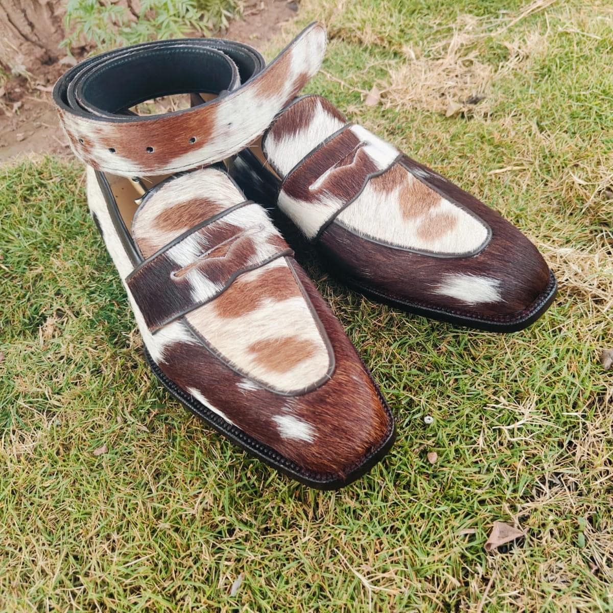 CTHY×VEIN COWLEATHER LOAFERS（42•Antique） CTHY VEIN COWLEATHER LOAFERS EMBOSSED 42 Cow Print Loafers - Etsy