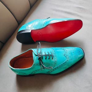 Handmade Wingtip Oxford Shoes for Women – Elegant Leather Brogue Dress Shoes