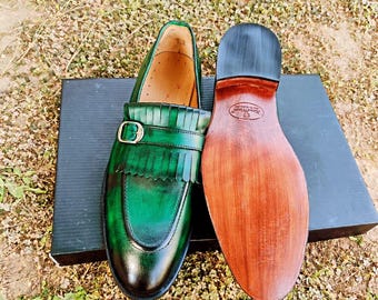 Handmade Green Fringe Loafers – Stylish Men’s Suede Slip-On Shoes with Leather Sole