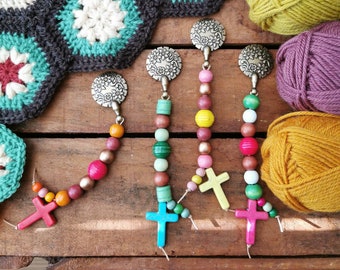 Thread cutter bronze with Cross from naturel stone wooden beads Embroidery vintage Knitting Cross stitch Mothersday Faith Bible Leukgemaakt