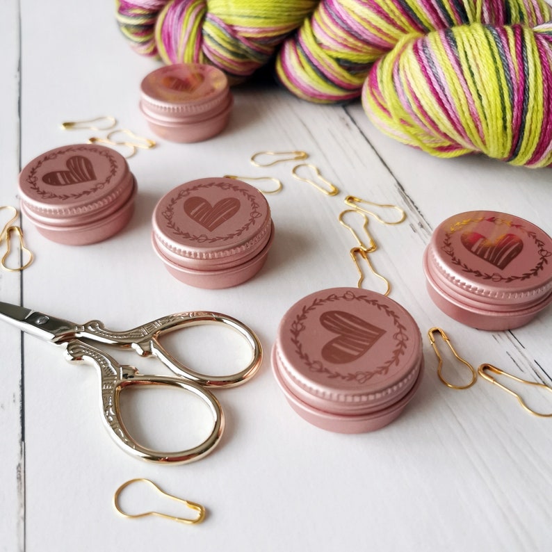 Little storage tin with Stitch markers Calabash pins Light bulb rosé Progress keeper Pink Gold Silver Knitting socks Crochet Mothersday gift image 9