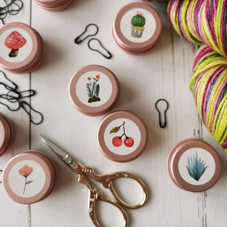 Little storage tin with Stitch markers Calabash pins Light bulb rosé Progress keeper Pink Gold Silver Knitting socks Crochet Mothersday gift image 5