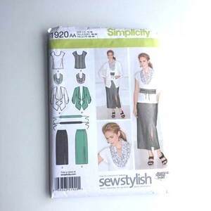 Simplicity 1920 Misses&#39;/Women&#39;s Skirt, Top, Jacket, Scarf and Belt - Sizes (10-18)