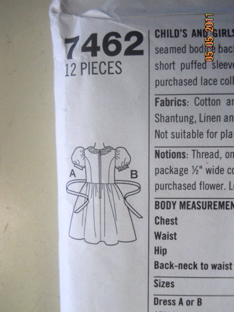 Simplicity 7462 Girl's Dress Size 7,8,10,12 image 2