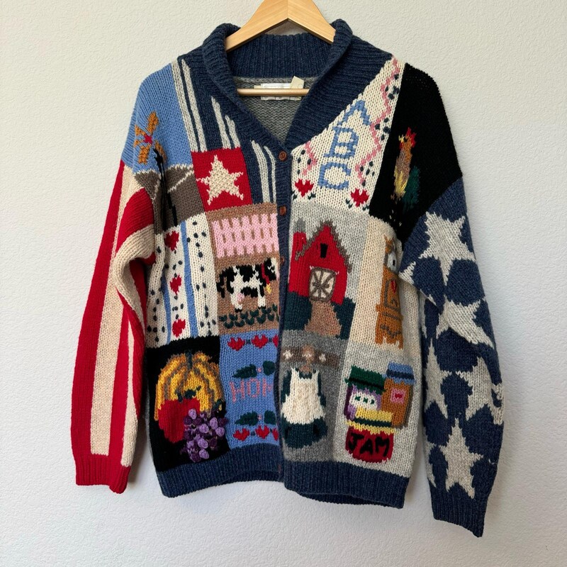 Eagle Eye Pattern Sweater Top