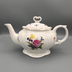 Royal Park Tekanna – Fint benporslin, rosa irismönster, Staffordshire England