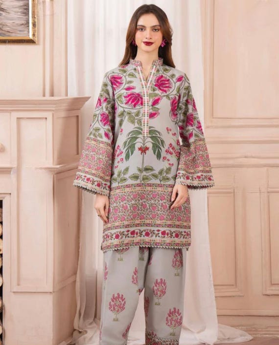 lawn design dress 3pc Lawn Dress by Aabpara 07