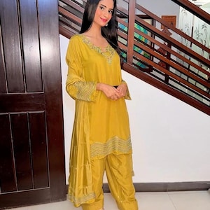 stylish simple casual pakistani dresses Pakistani Casual Wear