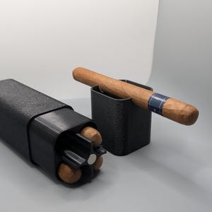 Etui für 2 Zigarren, raus strukturierte Oberfläche