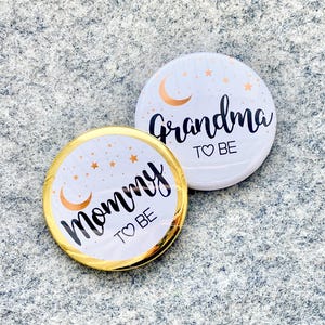 Twinkle little star Baby shower pin Custom name badges with personalized text over the moon pinback button for mommy to be gift party favor