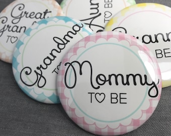 Custom party pin with checkered pattern for baby shower buttons with names for family member personalized event name button for new grandma