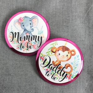 Girl Baby shower pins Jungle Born to be wild | jungle birthday party | Family name buttons | mommy to be name pins | girl Elephant pin