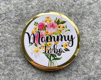 Personalized pinback button| Mommy to be buttons | family name badges | Grandma to be buttons | Custom baby shower magnets | party pins