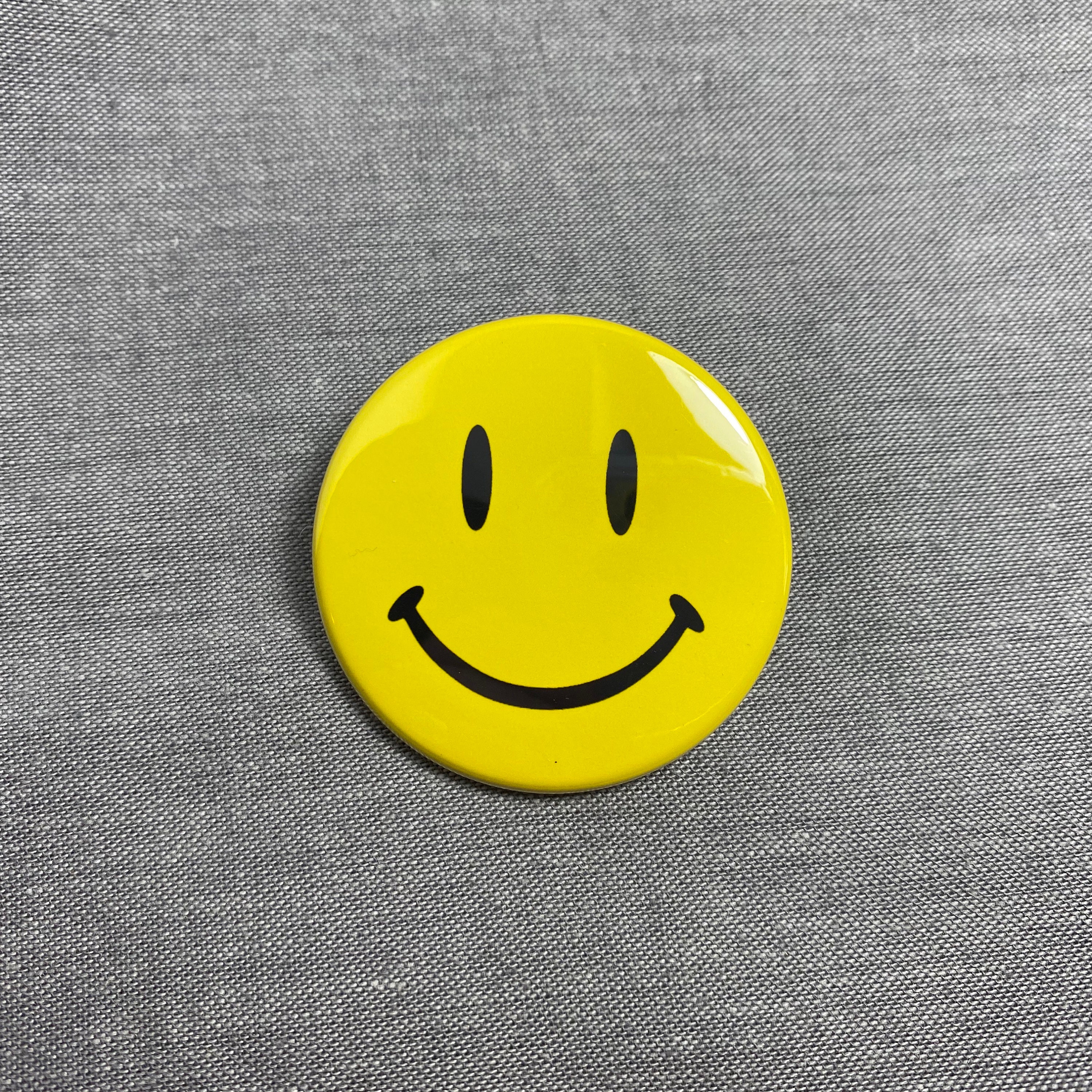  100 Pcs Happy Face Lapel Pins Cute Smile Pinback