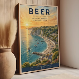 Może przedstawiać: Oprawiony plakat podróżniczy przedstawiający zachód słońca nad wybrzeżem Devon w Anglii. Tekst głosi BEER, DEVON, ENGLAND, COASTAL BEAUTY, TIMELESS CHARM oraz CLIFFS, HERITAGE, COASTAL LIFE. Obraz ukazuje klify, plażę i łodzie na wodzie.