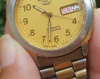 Seiko Presmatic Automatic 33 Jewels Day Date Calendar Textured