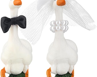 Goose Wedding Cake Topper, Bride Groom Goose Couple Figurines, Handmade Resin Animal Decor for Engagement