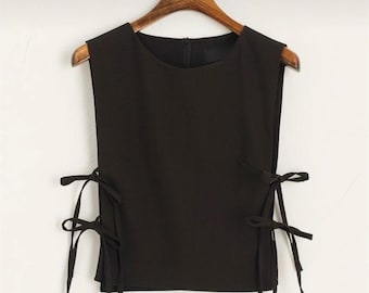 Black Cotton Linen Top – Sleeveless Side-Tie Blouse |Minimalist Summer Top |Neutral Bow Detail Tank | Women’s Relaxed Fit Vest