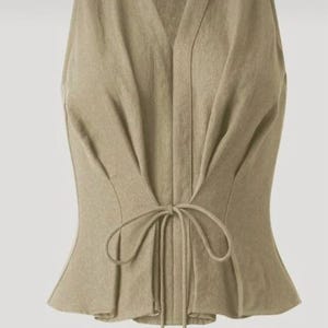 Blusa peplum de lino y algodón: blusa sin mangas con lazo en la cintura, camisa minimalista de verano, top cruzado con cuello en V para mujer - Regalo para ella