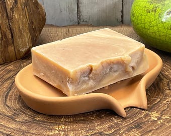 Handcrafted Concrete Soap Dish: Self Draining Design Bathroom Accessory