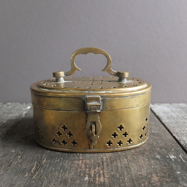 Vintage Brass Trinket / Cricket Box