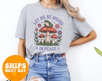 Weird Frog T-Shirt, Cottagecore Mushroom Graphic Tee, Cute Frog Shirt, Aesthetic Nature Tee, Whimsical Forest Shirt, Trendy Frog Top