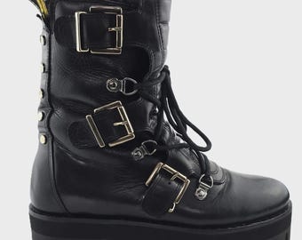 Botas de plataforma de piel de búfalo vintage, botas de combate con hebilla grunge de los años 90