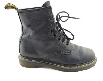 Botas vintage Dr. Martens 1460 de cuero negro con cordones
